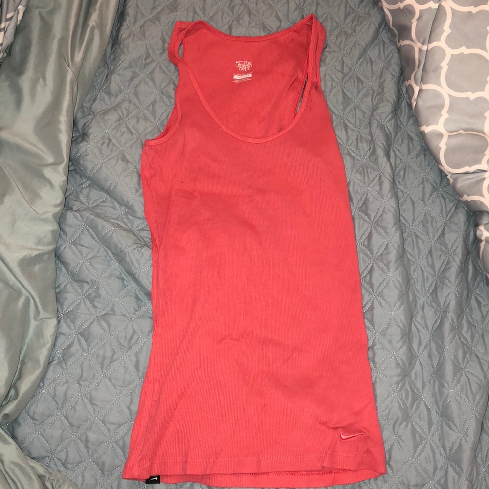 Nike tank